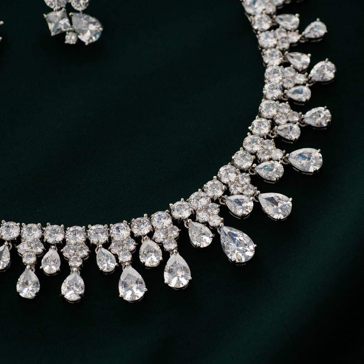 Luxury & Fashionable Ocean Drop Designer Necklace Set