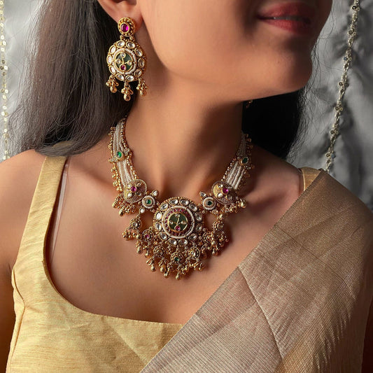 Luxury & Beautiful Misthi Choker Set