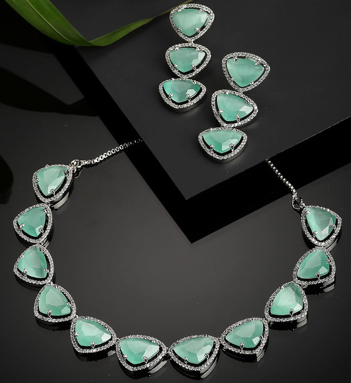 Luxury & Fashionable Triangular Shaped AD Neck Set