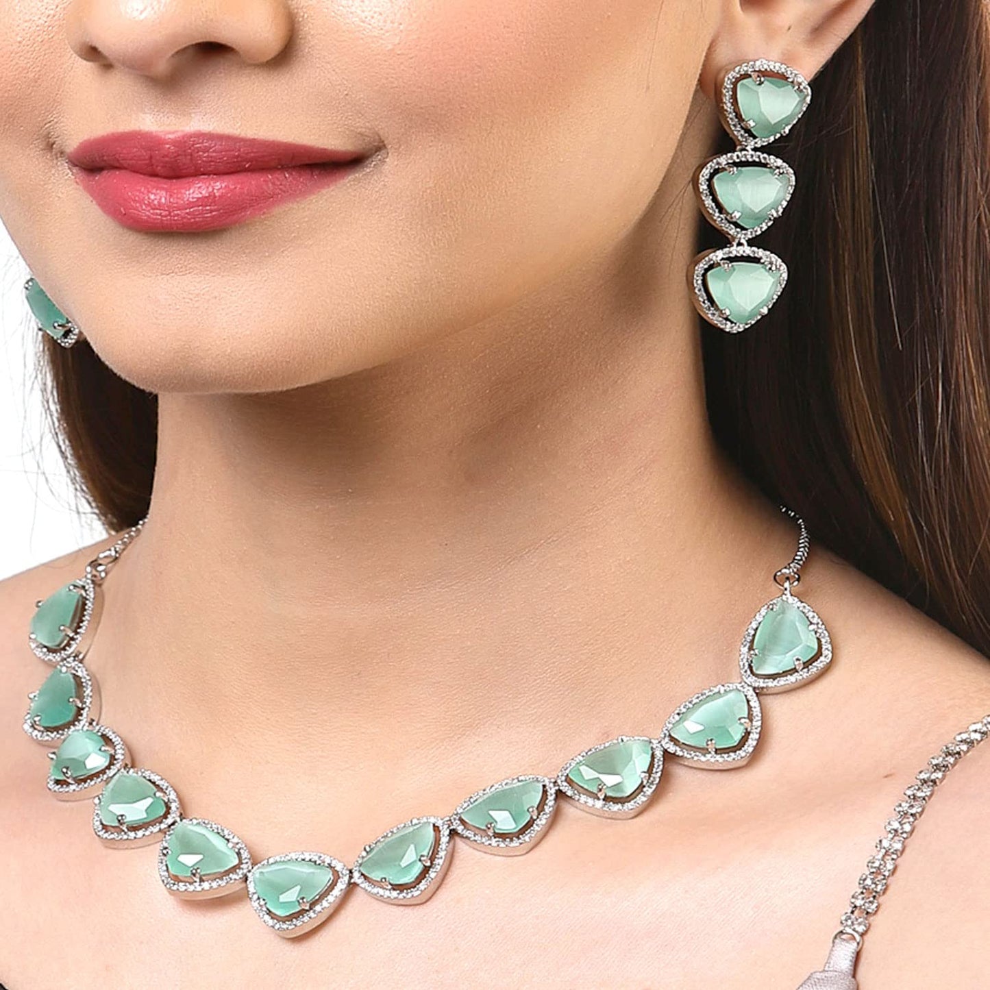 Luxury & Fashionable Triangular Shaped AD Neck Set